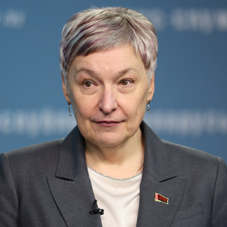 Инна Медведева