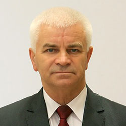 Виктор Гуминский