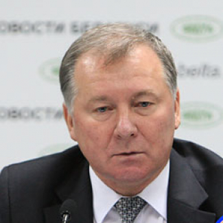 Александр Кручанов