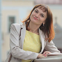 Елена Сахарчук