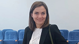 Как дегустаторы "разбирают" вкус сыра и какие этапы проходит каждый образец, рассказала эксперт