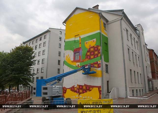 В Минске проходит стрит-арт фестиваль Vulica Brazil
