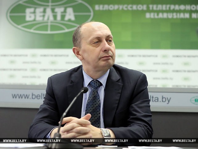 Онлайн-конференция с министром промышленности Виталием Вовком прошла на сайте БЕЛТА