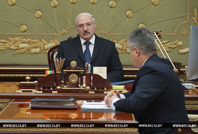 Лукашенко принял с докладом директора Национального центра законодательства и правовых исследований