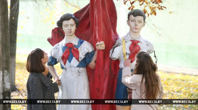 Музей скульптур советских времен создан в гомельском колледже