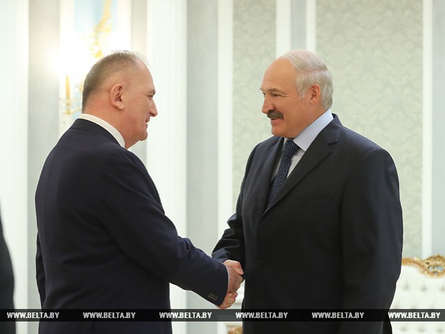 Лукашенко встретился с Чрезвычайным и Полномочным Послом Грузии в Беларуси Давидом Котария