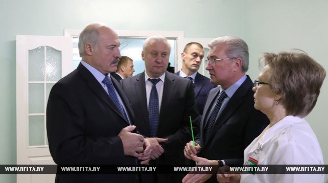 Лукашенко посетил с рабочей поездкой Буда-Кошелевский район