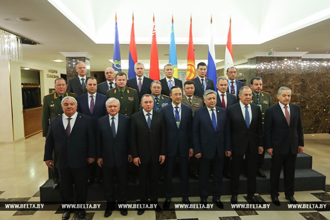 Совместное заседание СМИД, Совета министров обороны и Комитета секретарей совбезов ОДКБ проходит в Минске