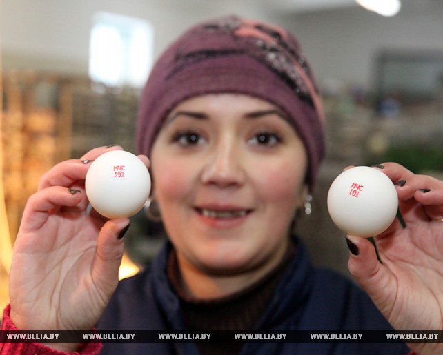 Куриные яйца с надписью "МЧС 101" изготовила птицефабрика в Витебской области