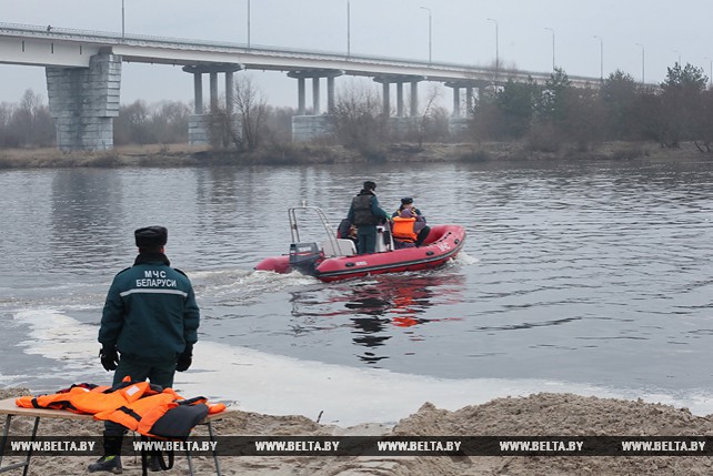 Понтонный мост через реку Припять в районе Житкович начнет работать 10 декабря