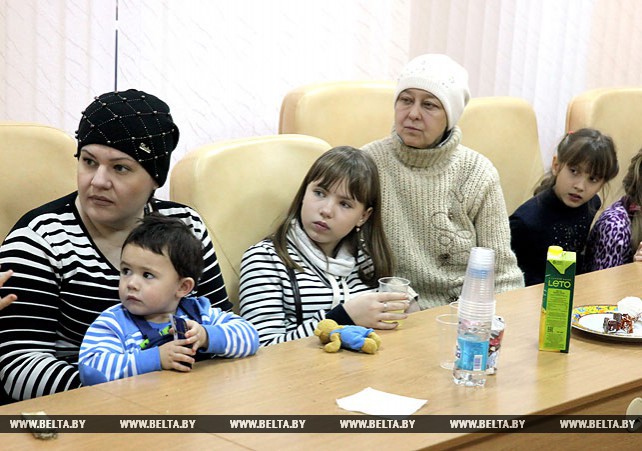 Жан-Ив Бушарди встретился с беженцами в Витебске