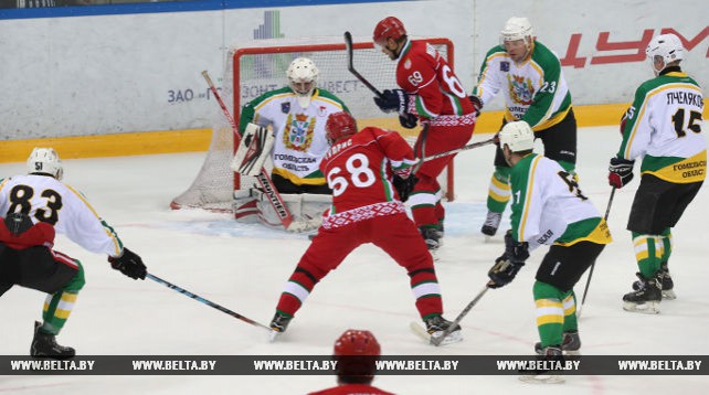 Хоккейная команда Президента Беларуси одержала третью победу на Республиканском любительском турнире