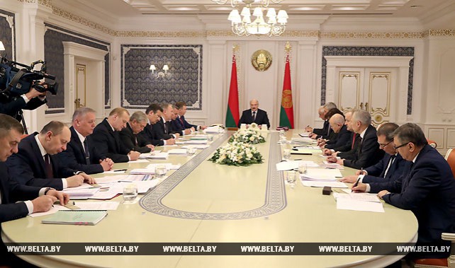 Новая редакция декрета №3 должна быть приземленной и сбалансированной - Лукашенко