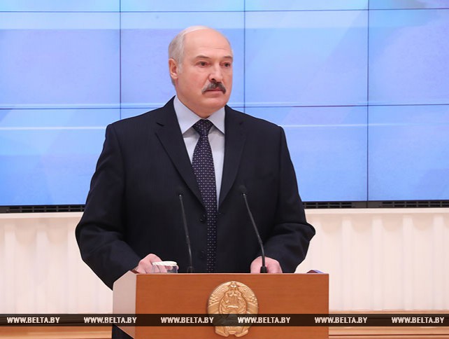 Александр Лукашенко встретился с представителями деловых кругов