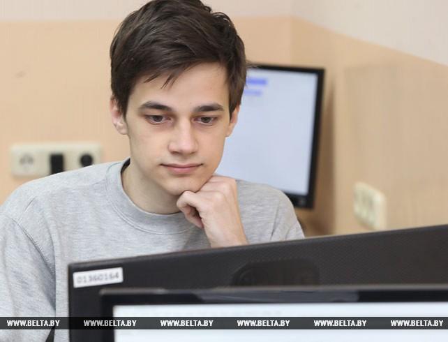 Витебский гимназист победил в международной олимпиаде по информатике в Казахстане