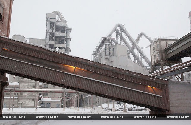 "Белорусская цементная компания" в 2017 году увеличила экспорт цемента более чем на 42%