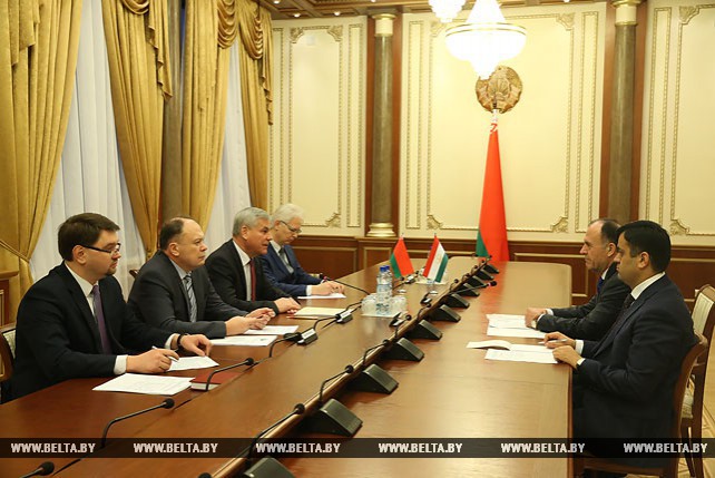 Андрейченко встретился с послом Таджикистана