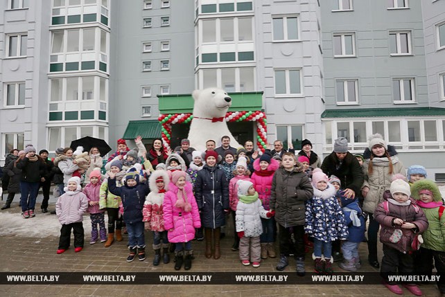 Ключи от квартир получили более 70 многодетных семей Заводского района Минска