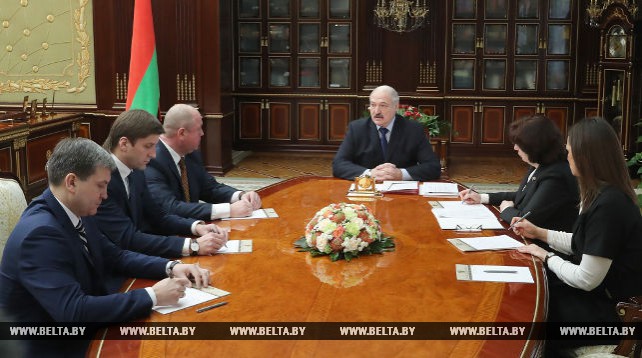 Лукашенко обновил руководство центральных СМИ