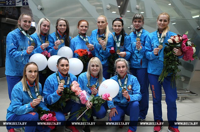 Женская сборная по хоккею на траве привезла бронзу с Кубка мира в Берлине