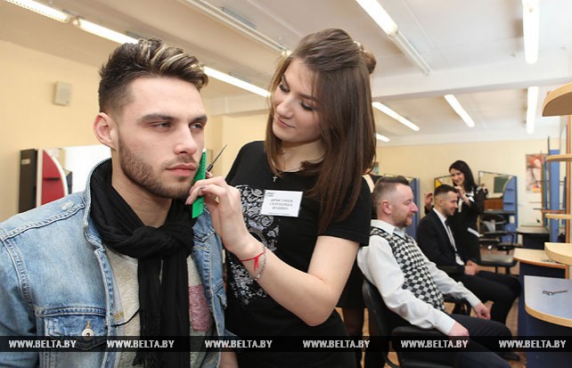Конкурс профессиональных парикмахеров прошел в Гомеле