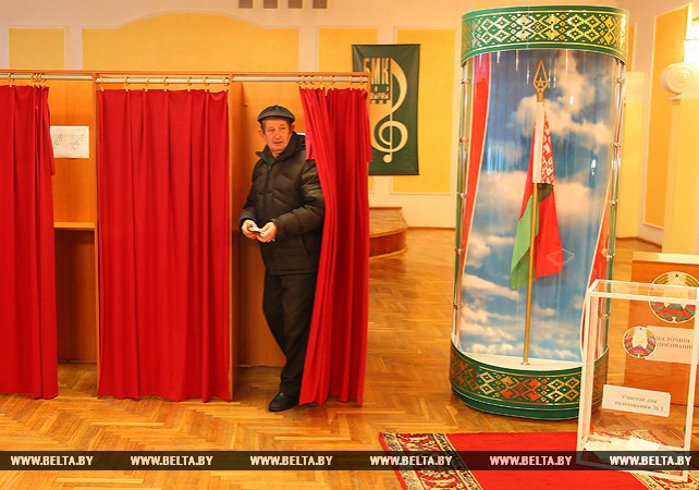 Голосование на выборах депутатов местных Советов идет в Бресте