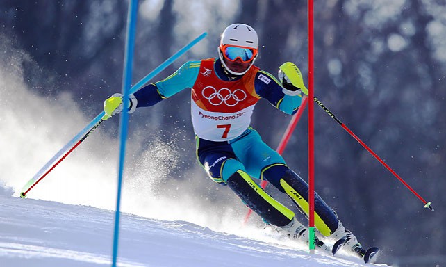 Шведский горнолыжник Мюрер завоевал золото на ОИ в слаломе