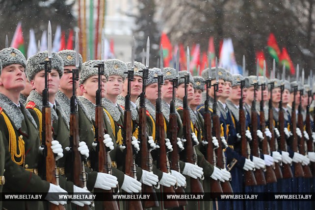 Церемония возложения венков к монументу Победы состоялась в Минске