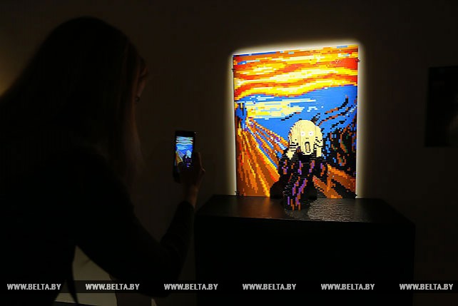Выставка "The Art of the Brick. Искусство лего" открылась в Минске