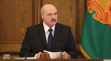 Лукашенко обсудил с правительством экономическое развитие Беларуси