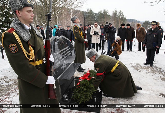 Церемония перезахоронения неизвестного солдата прошла в Могилевском районе