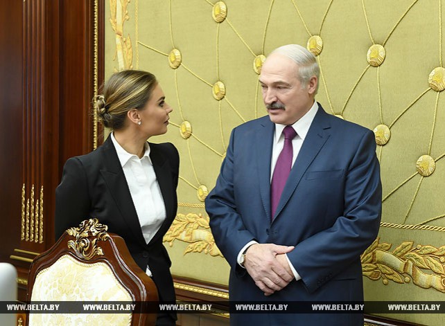 Лукашенко провел встречу с Кабаевой во Дворце Независимости