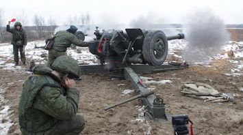 Стрельбу из гаубиц и ПТУР отрабатывают на полигоне Брестском