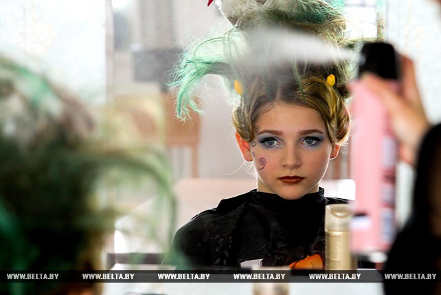 Конкурс парикмахерского искусства "Белорусский колорит" прошел в Бресте