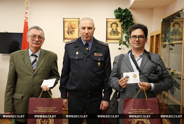 Караев вручил почетные грамоты представителям республиканских СМИ