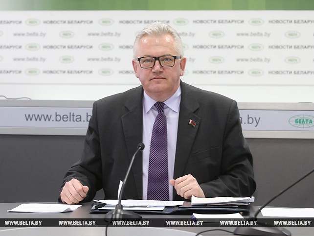 Онлайн-конференция с министром образования Беларуси прошла на сайте БЕЛТА