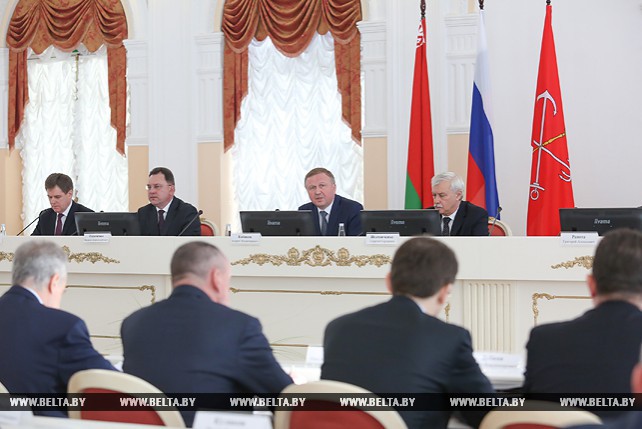Кобяков принял участие в 10-м заседании белорусско-петербургского Совета делового сотрудничества