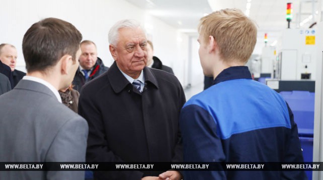 Мясникович посетил Минский механический завод имени С.И. Вавилова