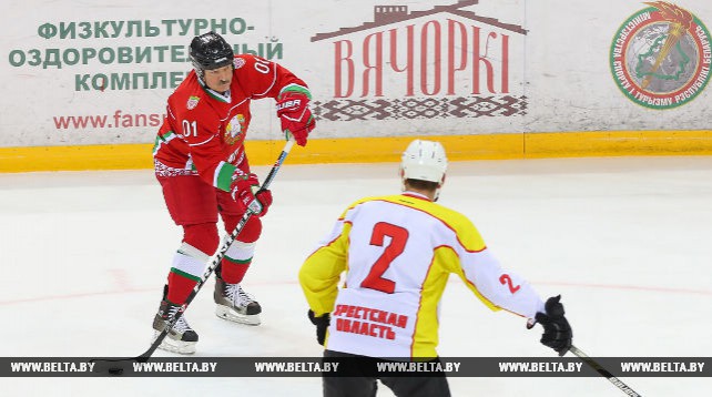 Хоккейная команда Президента Беларуси победила в полуфинале XI Республиканского любительского турнира