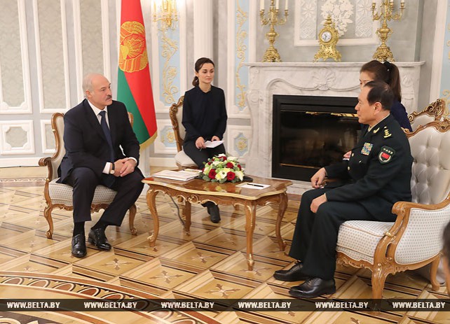 Лукашенко: Китай сыграл решающую роль в усилении обороноспособности Беларуси