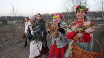 "Валачобнікі" прошли по деревне Петровщина Молодечненского района