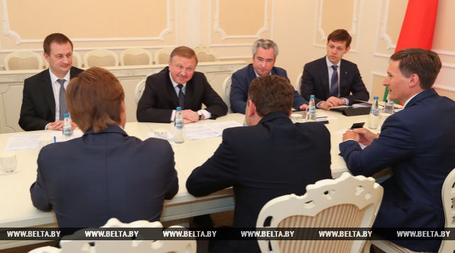 Кобяков встретился с главой департамента по стратегическому сотрудничеству с Правительствами корпорации "Майкрософт"