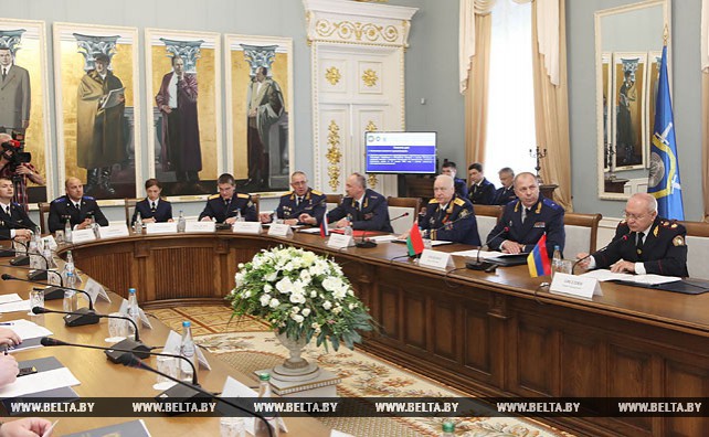 Заседание коллегий следственных комитетов Беларуси, Армении и России проходит в Гомеле