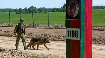 Пограничники Сморгонской погрангруппы празднуют юбилей