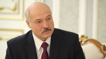 Лукашенко обсудил с Лавровым подготовку к заседанию ВГС