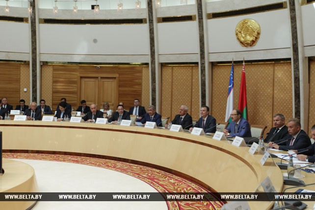 Круглый стол с участием деловых кругов Беларуси и Узбекистана