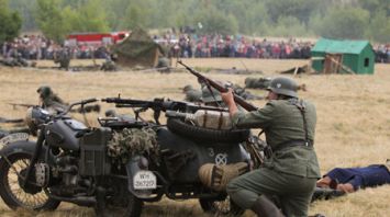 Военно-историческая реконструкция "22 июня. Брестская крепость" прошла в Брестской крепости