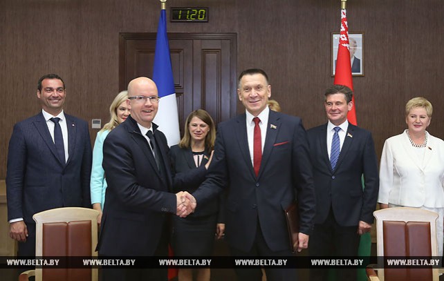 Парламентарии Беларуси и Франции подписали совместное заявление