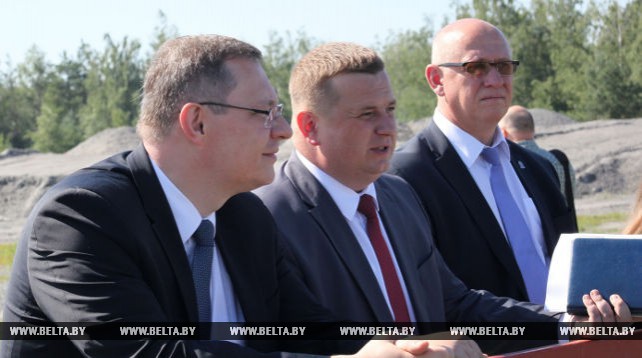 Председатель Госкомитета судэкспертиз посетил щебеночный завод "Глушкевичи"