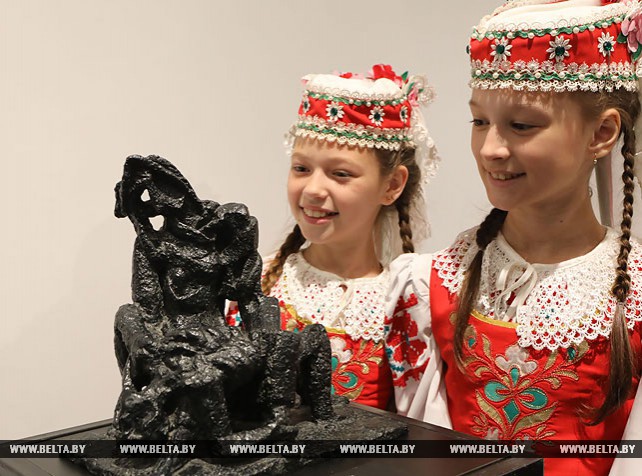 Выставка работ Осипа Цадкина открылась в Витебске